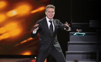 Luis Miguel arranca el 2025 con un nuevo récord en Spotify: ¡El Sol sigue brillando más que nunca!