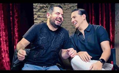 ¿Qué ver?: Par de Ideotas, la serie en la que José Eduardo y Vadhir Derbez hacen equipo