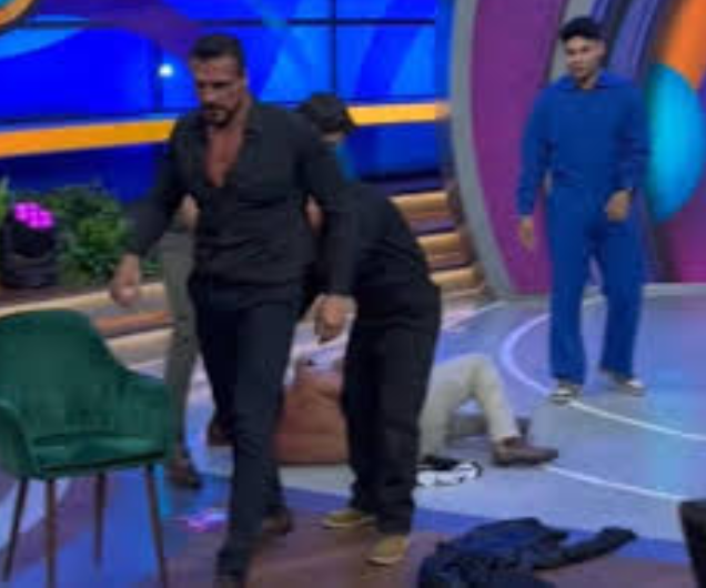 Alberto del Río protagoniza escándalo en vivo durante “Venga la Alegría”