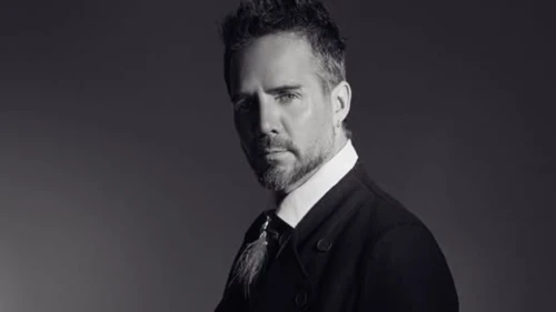 José Ron llora la muerte de su “niña” de 8 años: Lucero Mijares y famosos lo consuelan con emotivos mensajes