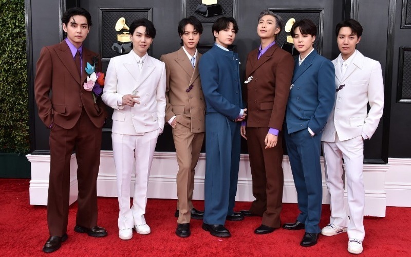 BTS vuelve a hacer latir a ARMY: nuevo álbum llega en marzo